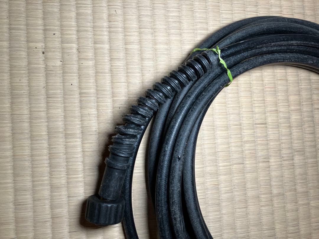 KARCHER 高圧洗浄機 K2.250本体と付属品