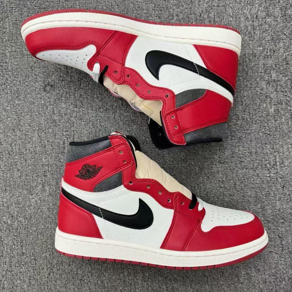 NIKE ナイキ エアジョーダン 1 Retro High シカゴ 27.5cm