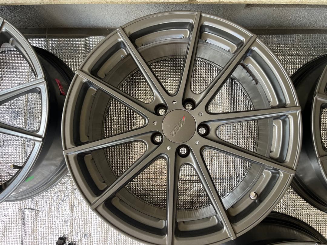 sgr1130 さま専用TSW ホイール　Bathurst RF バサースト