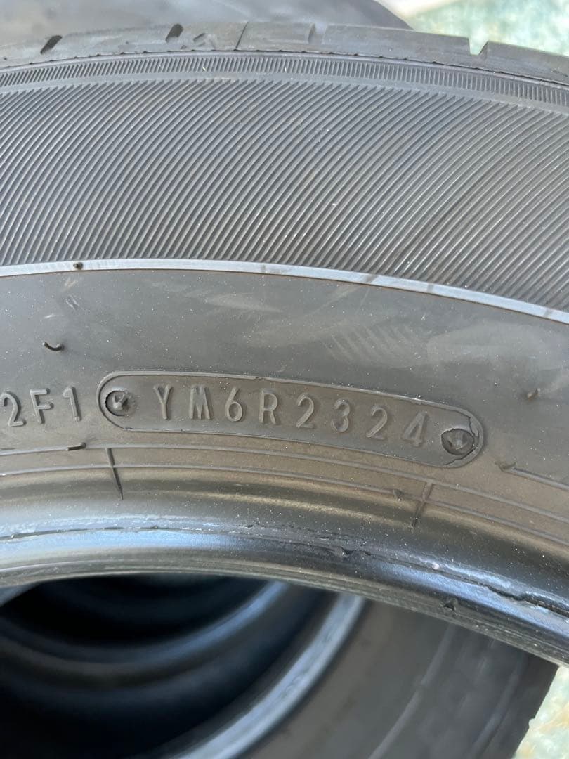 ①製造2024年　送料無料！215/60R16 ダンロップ　夏タイヤ