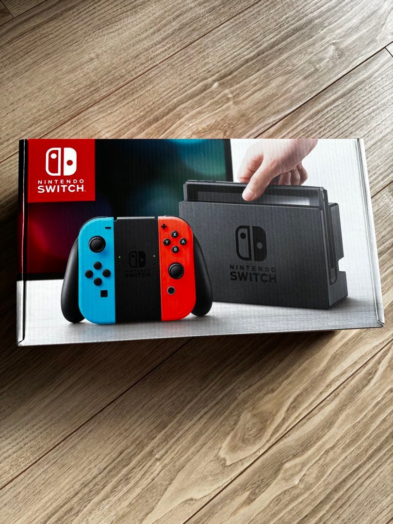 Nintendo Switch本体完品+ジョイコングリップ2個+ケースセット
