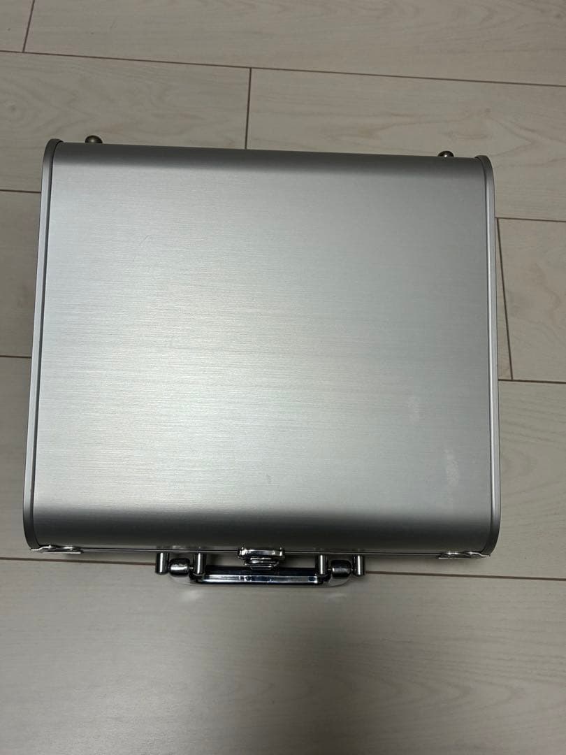 KSL スキンスクラバー 美顔器