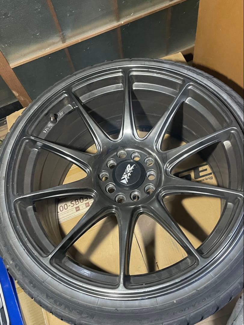XXR527 18インチ5穴9.75j+35 4本PCD114.3/100マルチ