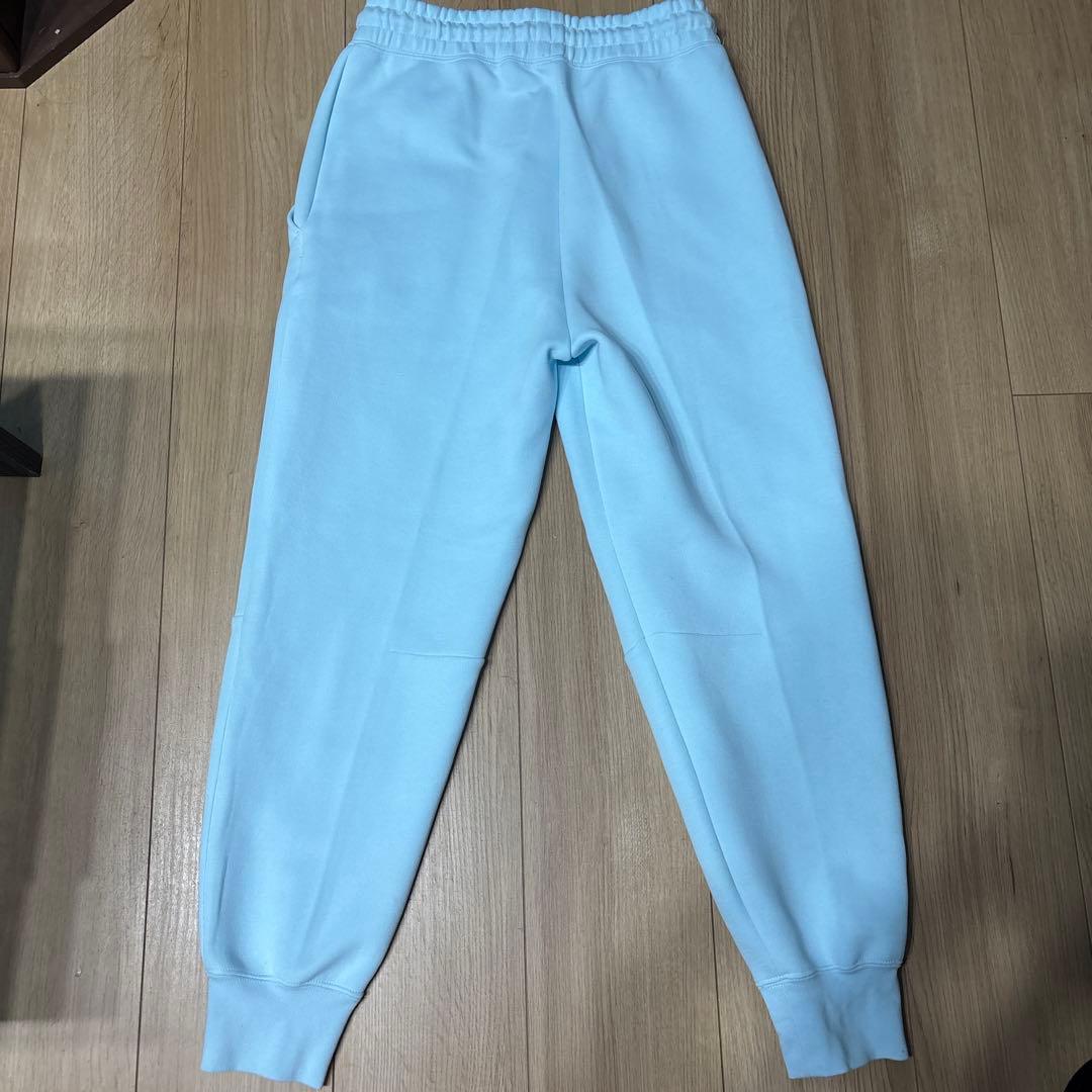 NIKEテックフリース