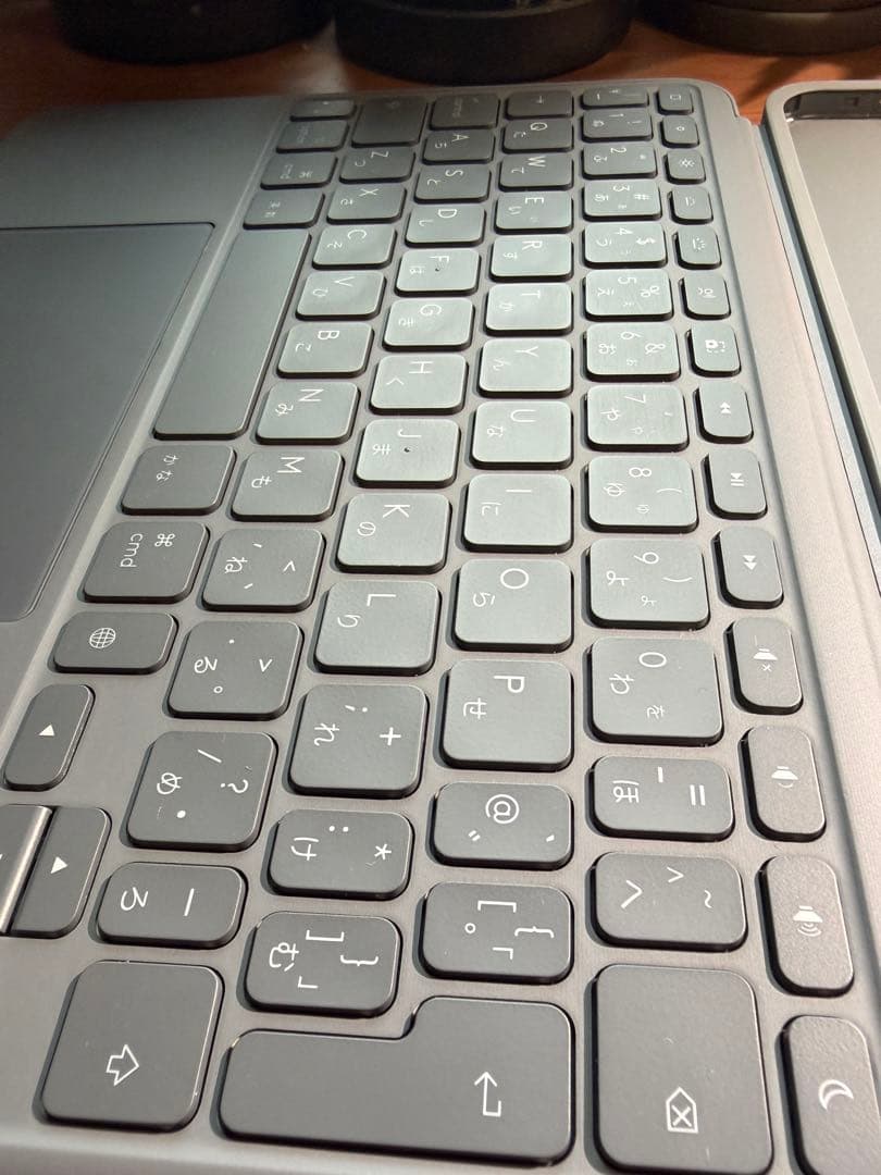 iPad Air M2 11インチ＋Logicool キーボード（ケース付き）