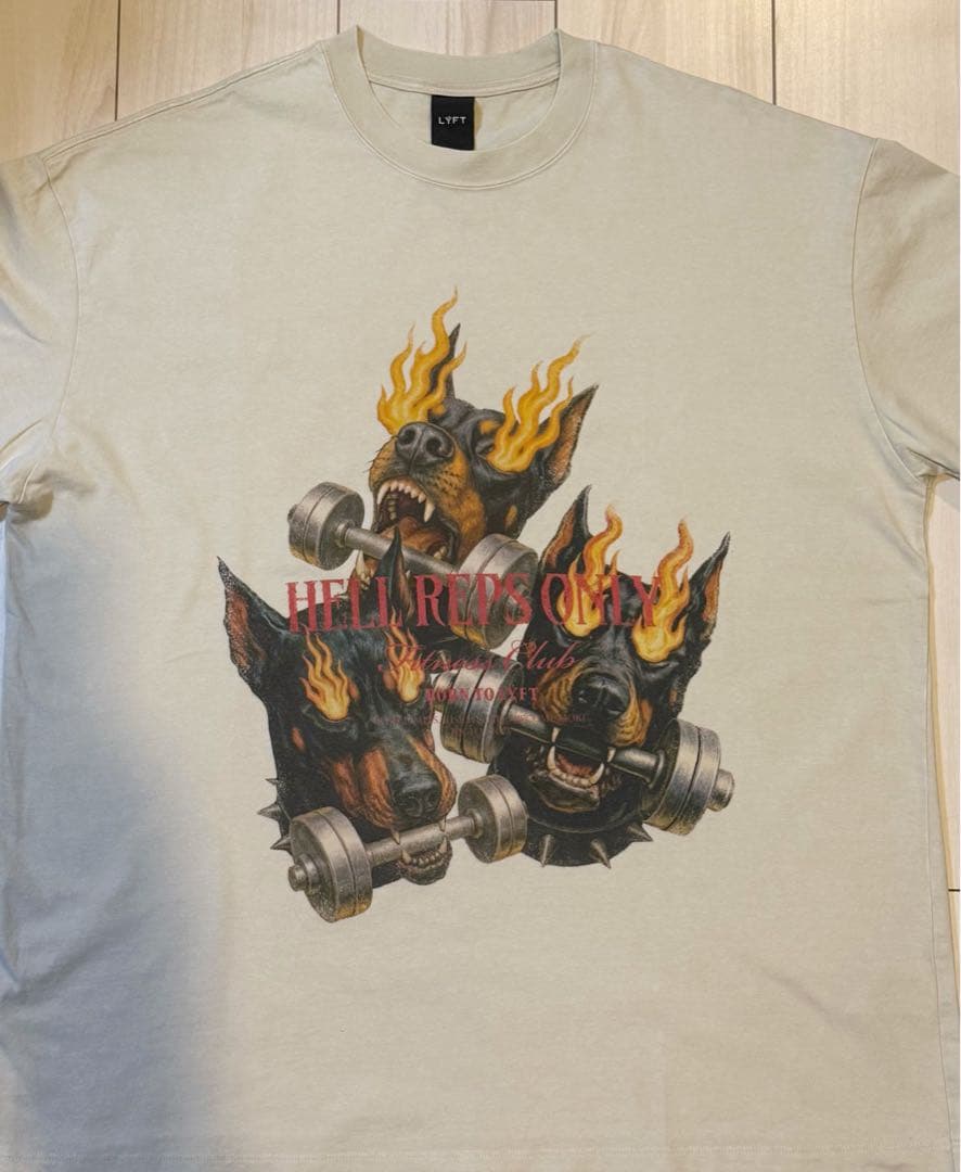 トップス LYFT TRIPLE DOG GRAPHIC VINTAGE T-SHIRT