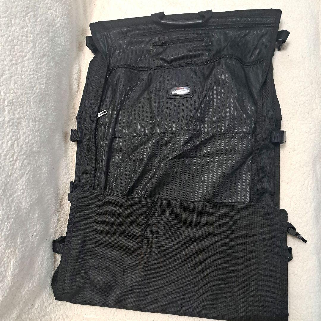 【極美品】TUMI ガーメントバッグ スーツ収納 2way 234D3 ブラック