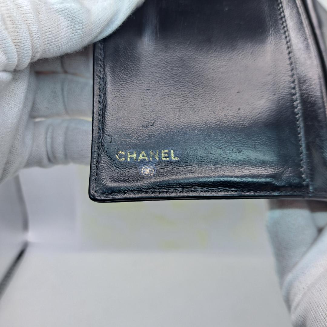 CHANEL　デカココ　ブラック　がま口　二つ折り財布　財布