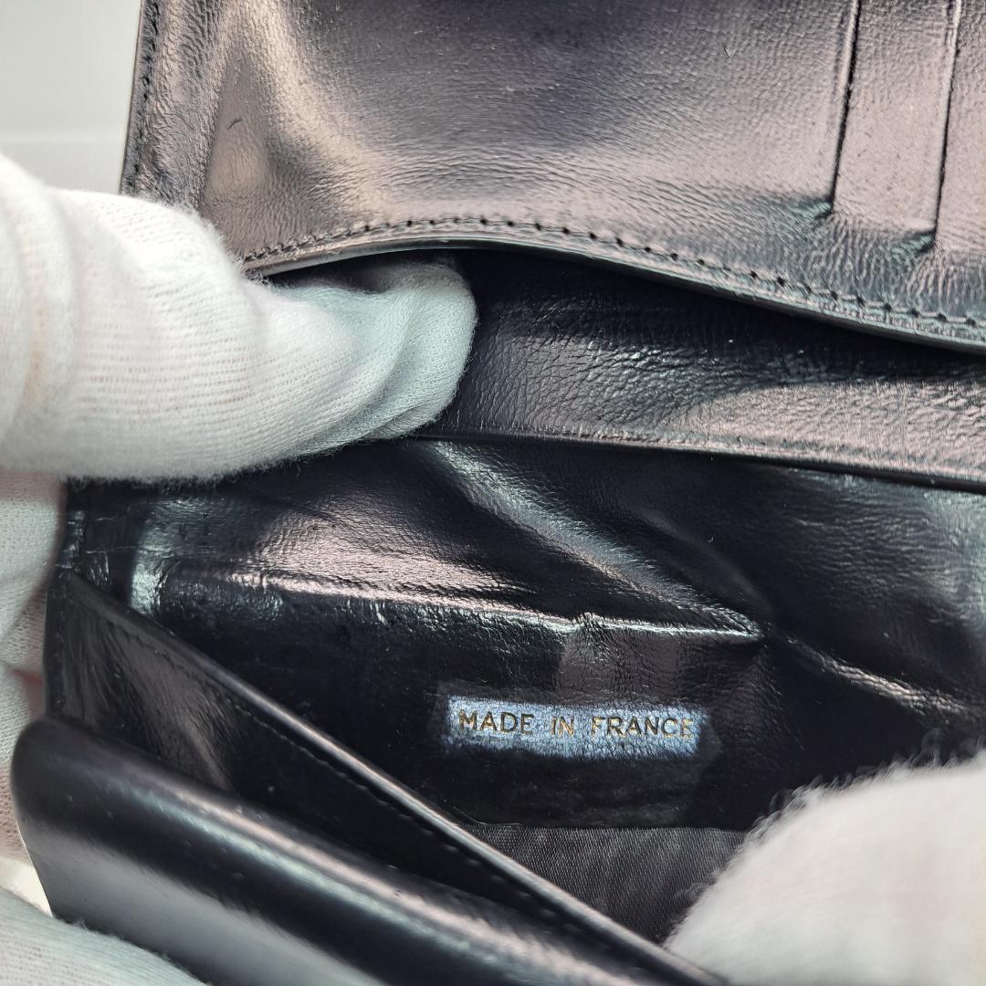 CHANEL　デカココ　ブラック　がま口　二つ折り財布　財布