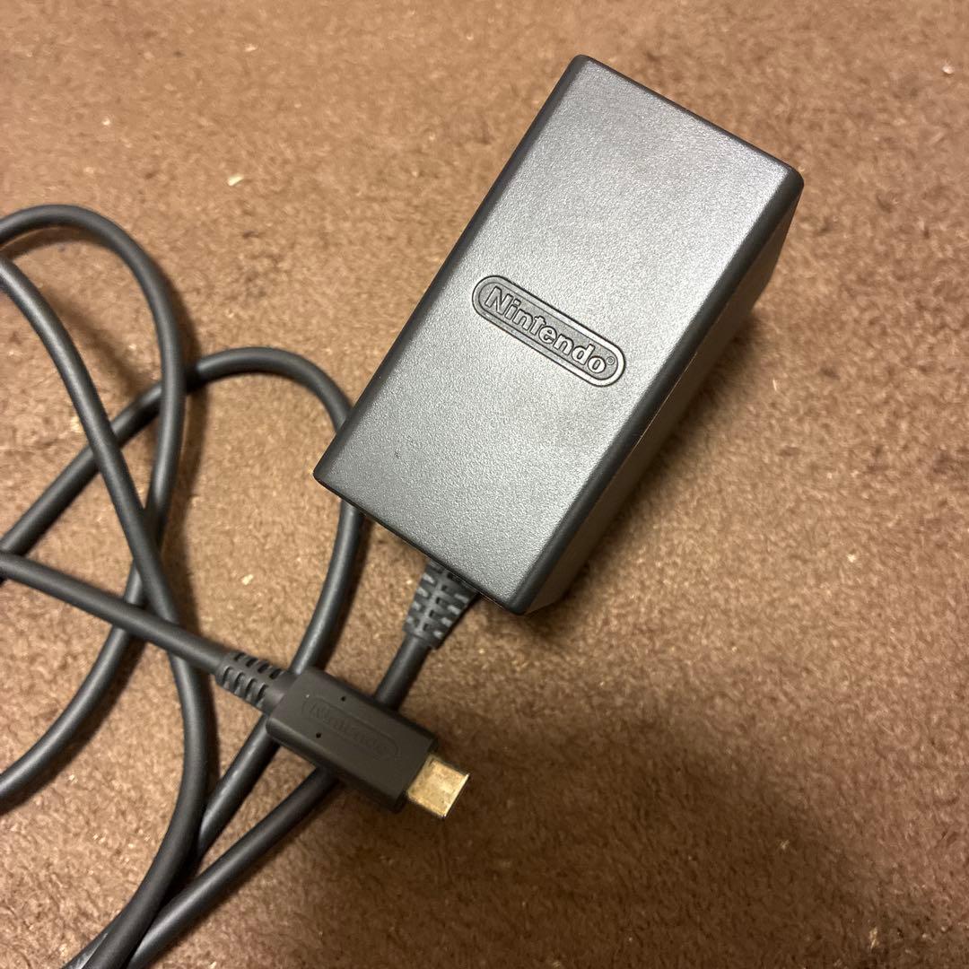 Nintendo Switch 本体(黒)一式箱付き+ Switchケース