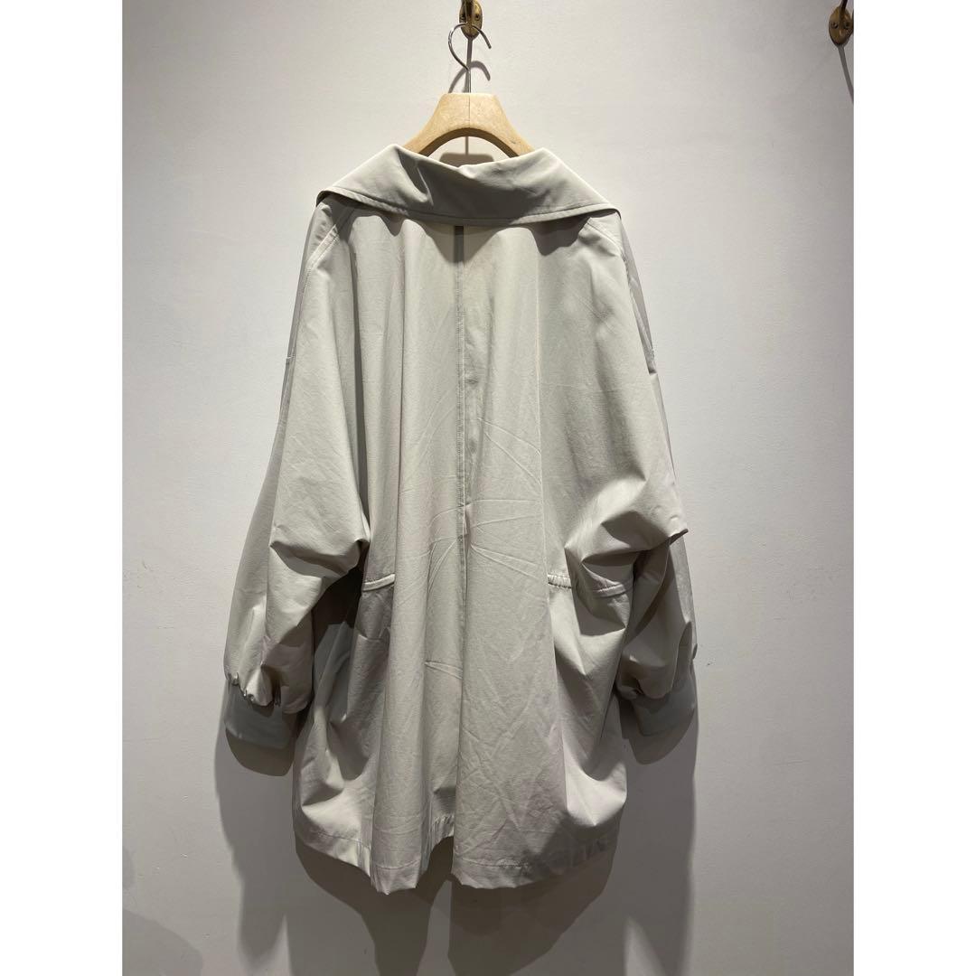 LUCA*ミドル丈オーバートレンチコート