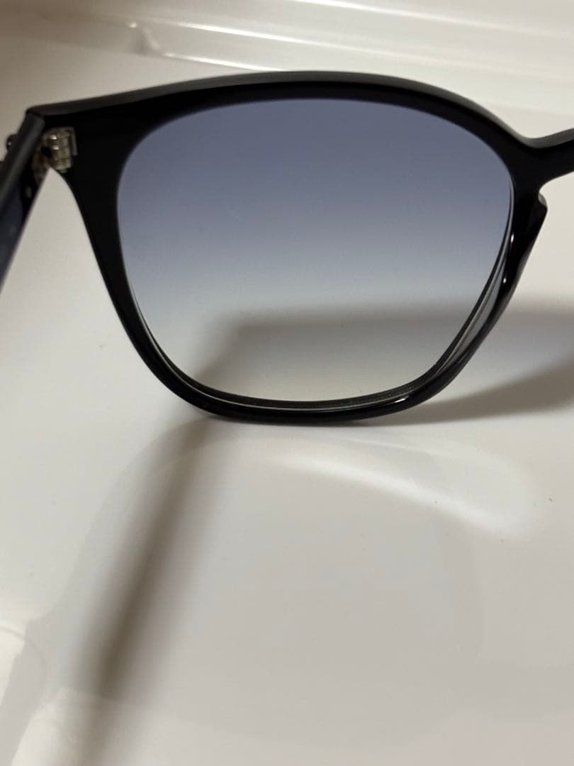 ★ほぼ未使用★RB4258-F 601/19 ★啓之輔さん着用★RayBan★