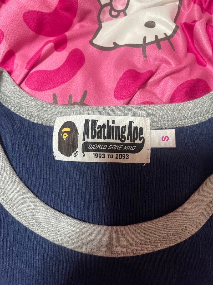 な*様 【値下げ中】A BATHING APE CROPPED TRIM TEE
