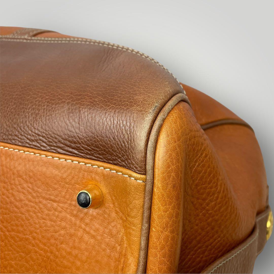 美品　LOEWE エンリケロエベナッペ　ボストンバッグ　ロゴ刻印　レザー