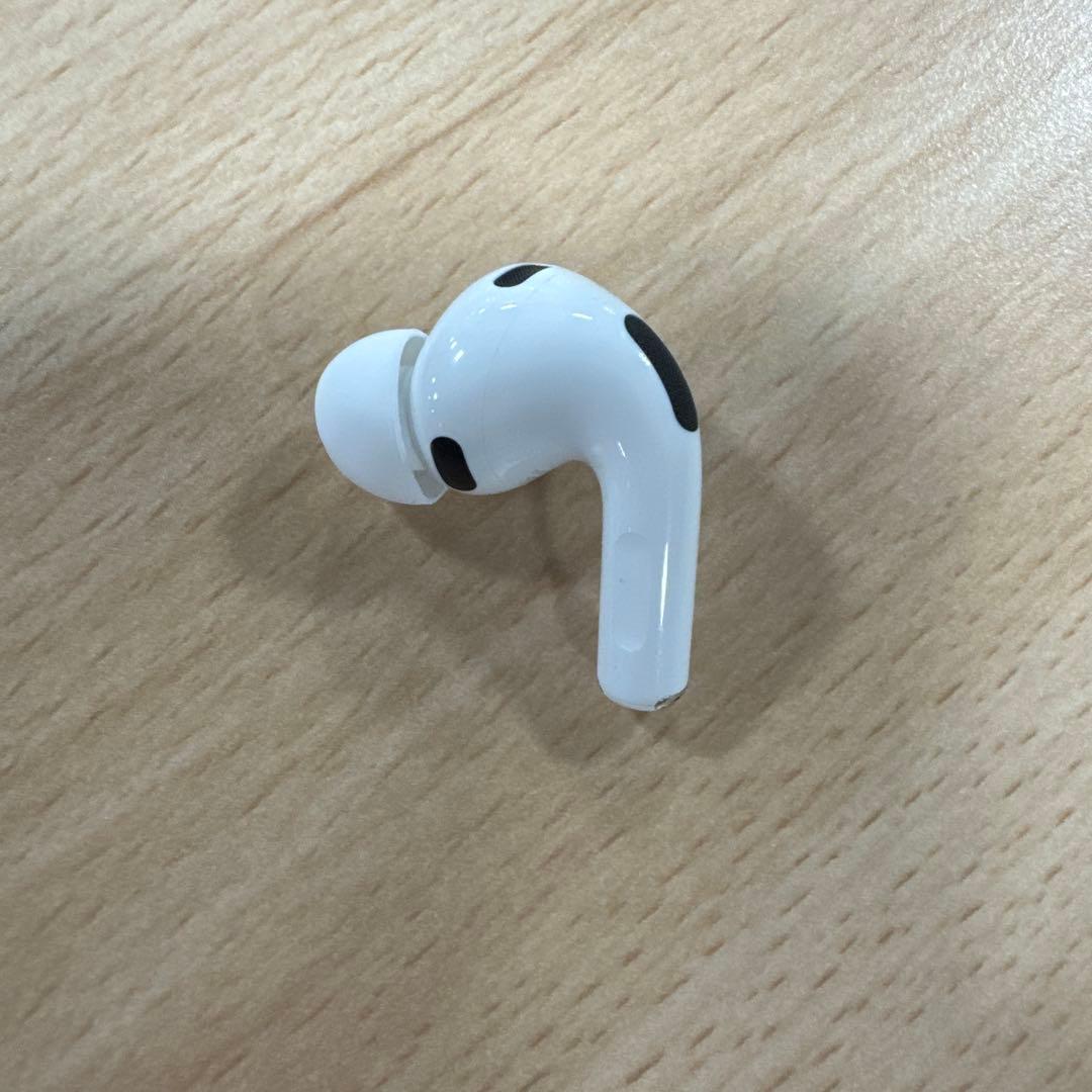 Apple AirPods Pro 3 ホワイト　左耳