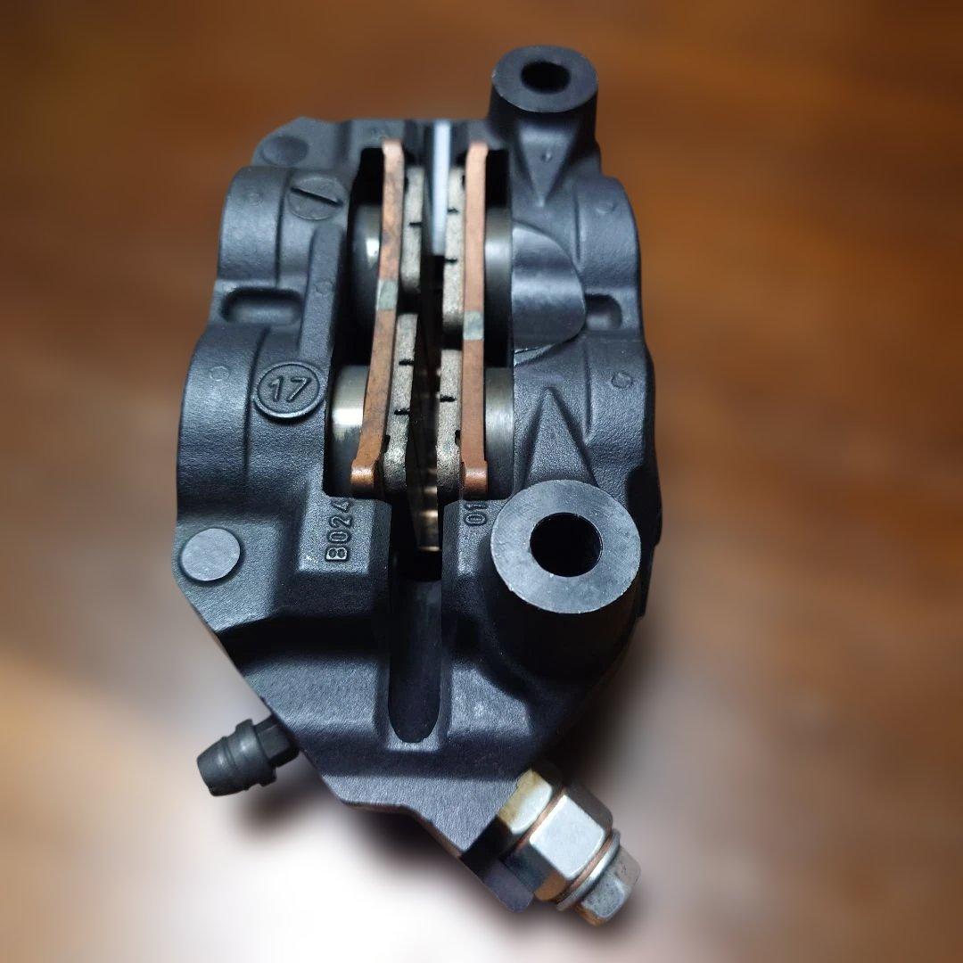 【専用】ブレンボリアキャリパー　84mm ブレンボキャリパー 108mm セット