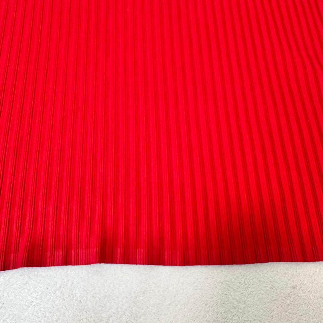 極美品✨PLEATS PLEASE プリーツ　赤色　トップス　オーバーサイズ