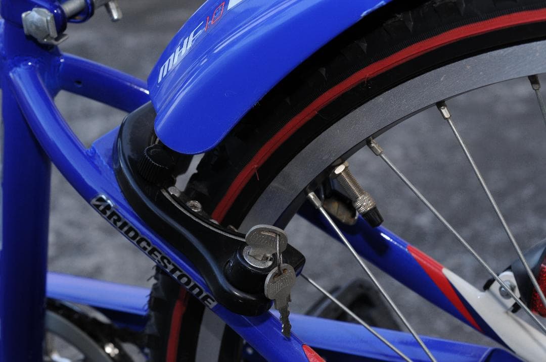 引き取り限定 BRIDGESTONE 26インチ 子供用自転車 青