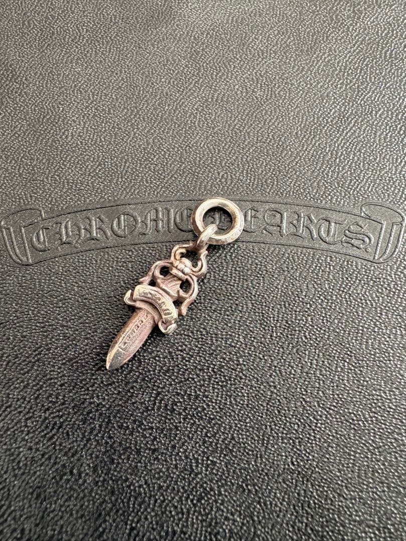 CHROME HEARTS ペンダントトップ　ダガー　保証書付　2017年購入