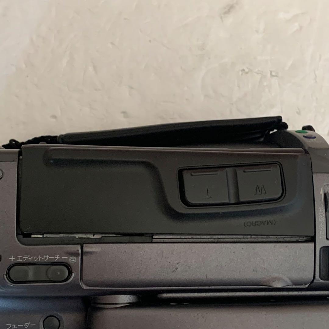 ジャンク ソニー SONY CCD-TR2000 壊れています