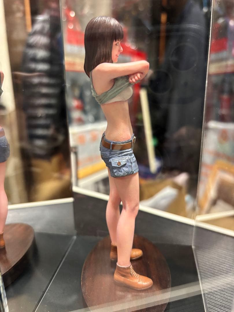 ガレージキット　ミラクルガール　塗装済　　一点物