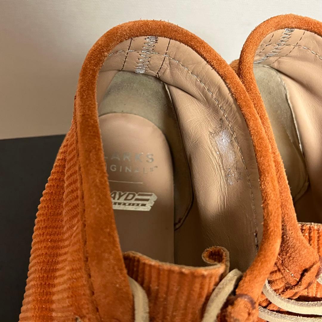 Clarks オレンジコーデュロイ　ワラビー