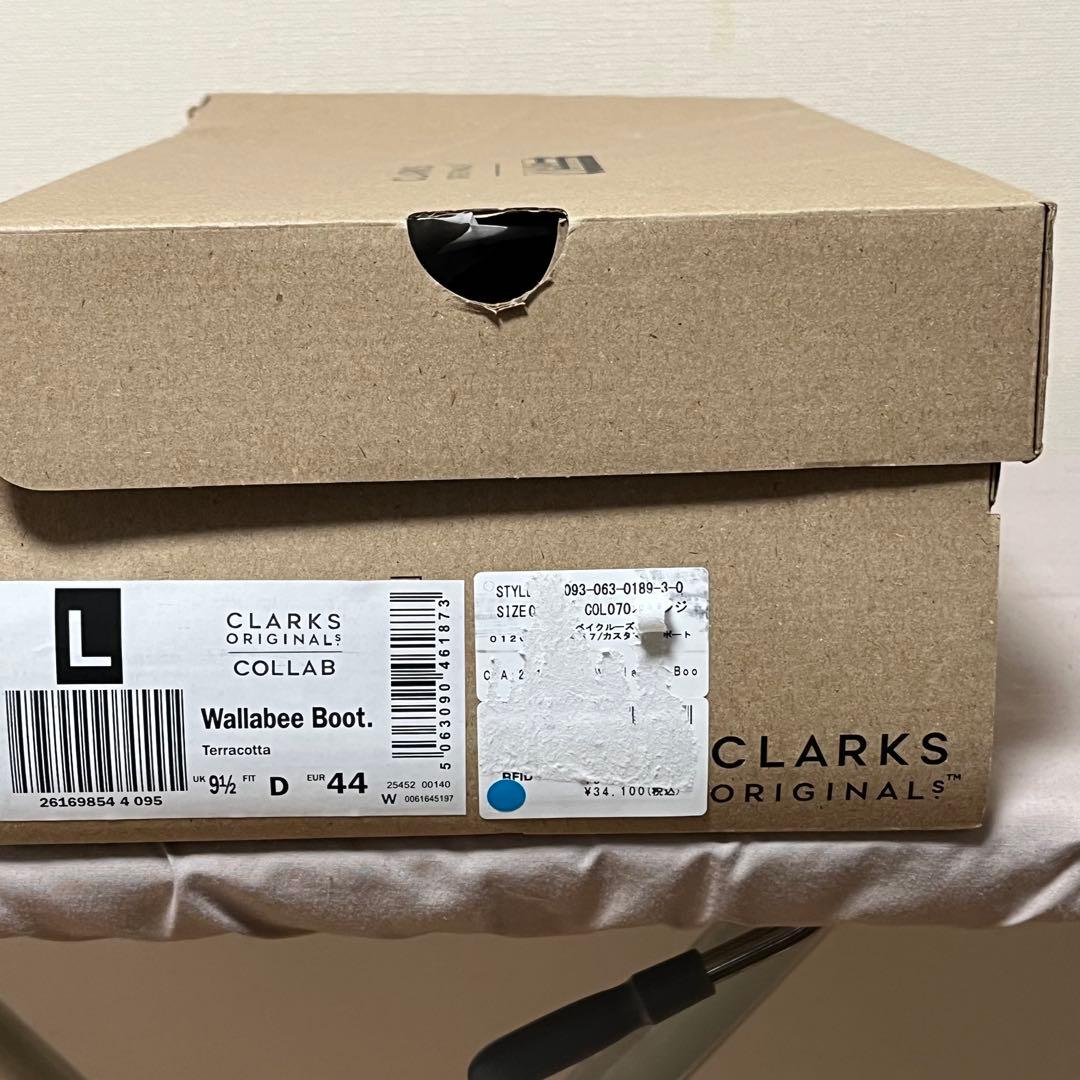 Clarks オレンジコーデュロイ　ワラビー