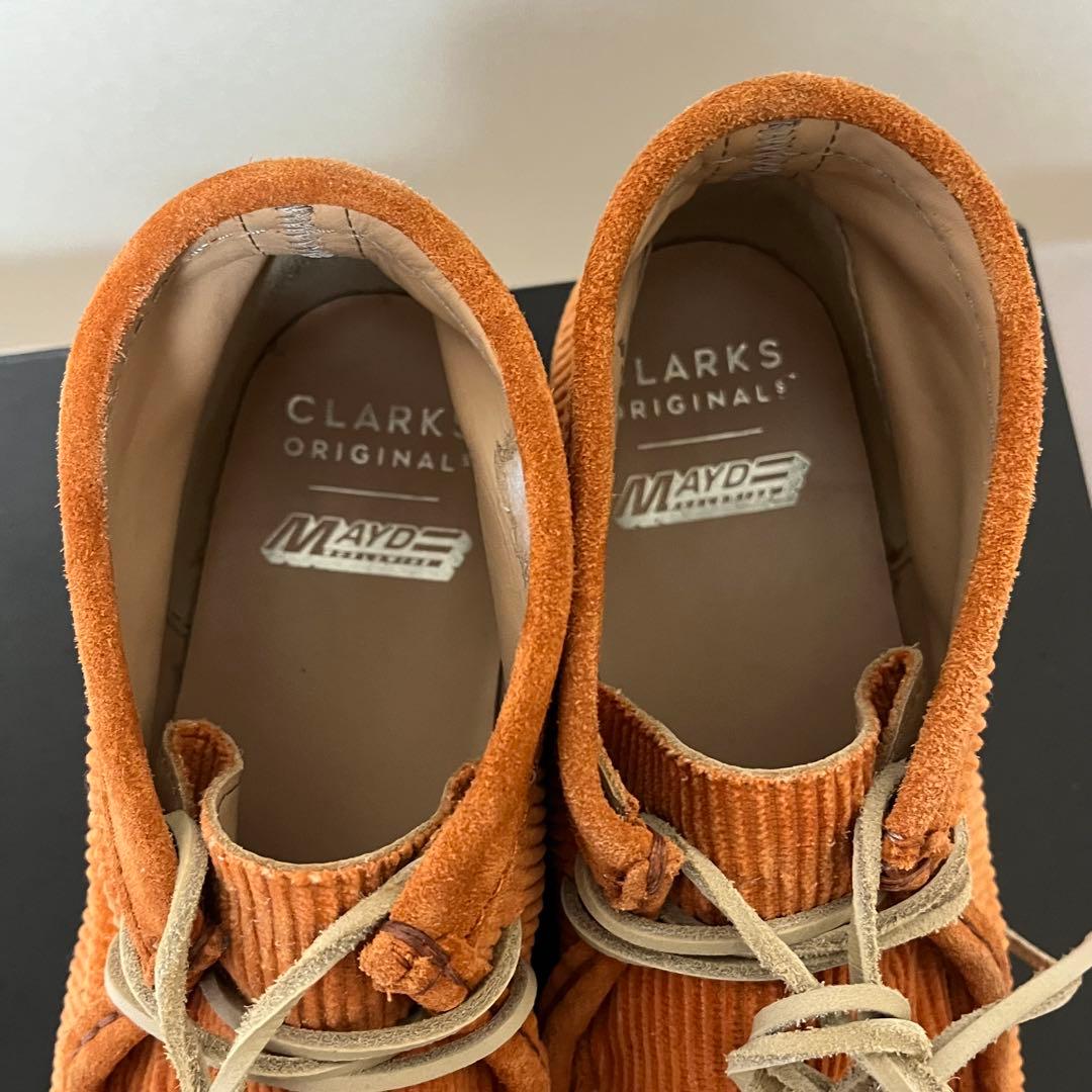 Clarks オレンジコーデュロイ　ワラビー