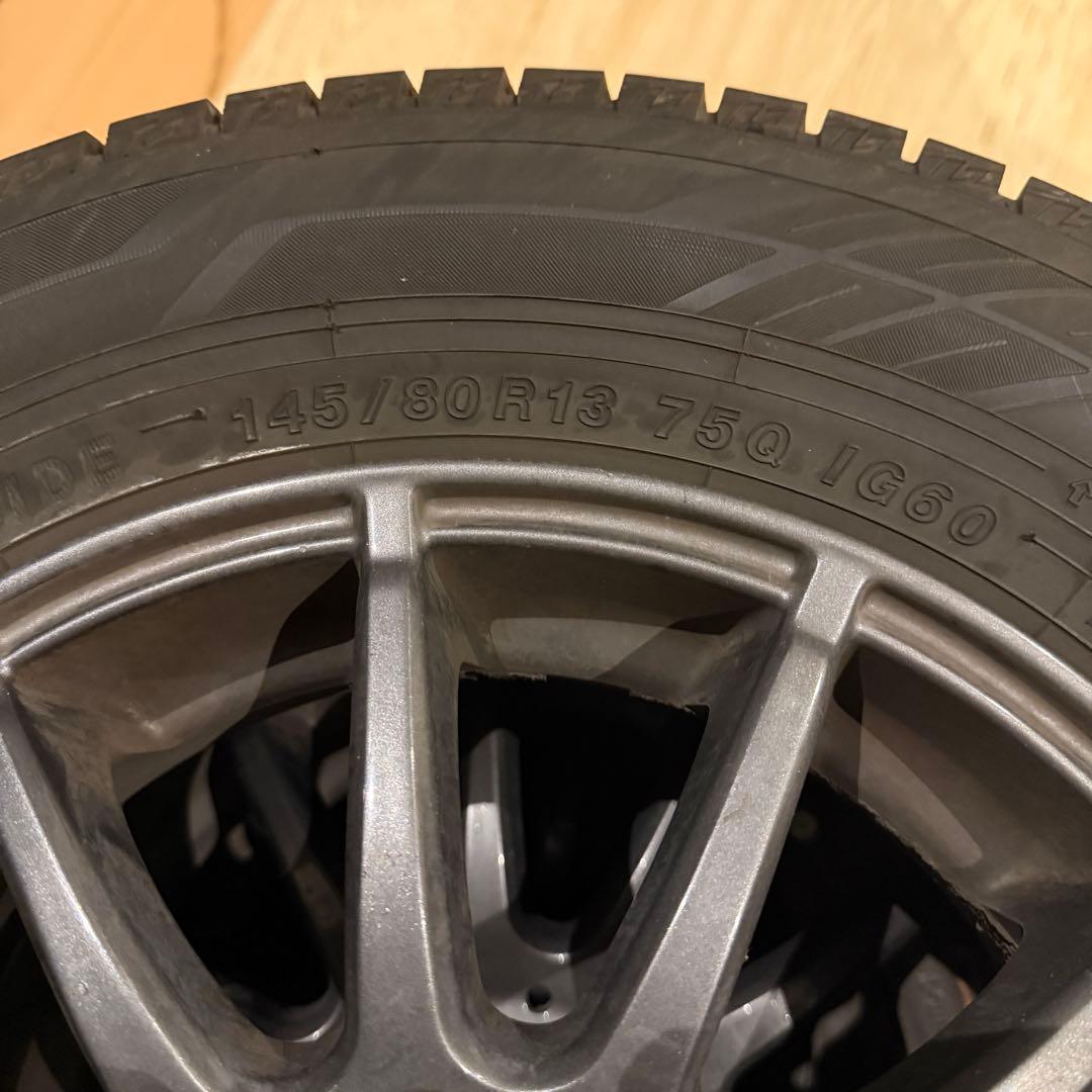 ①スタッドレスタイヤ+ホイールセット ヨコハマ ig60 145/80R13