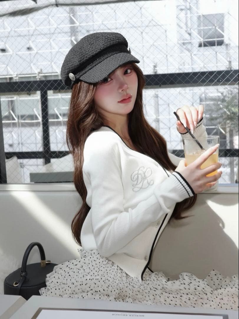 新品・未開封♡Darich♡ バイカラーシグネチャーDRニットカーディガンWHT