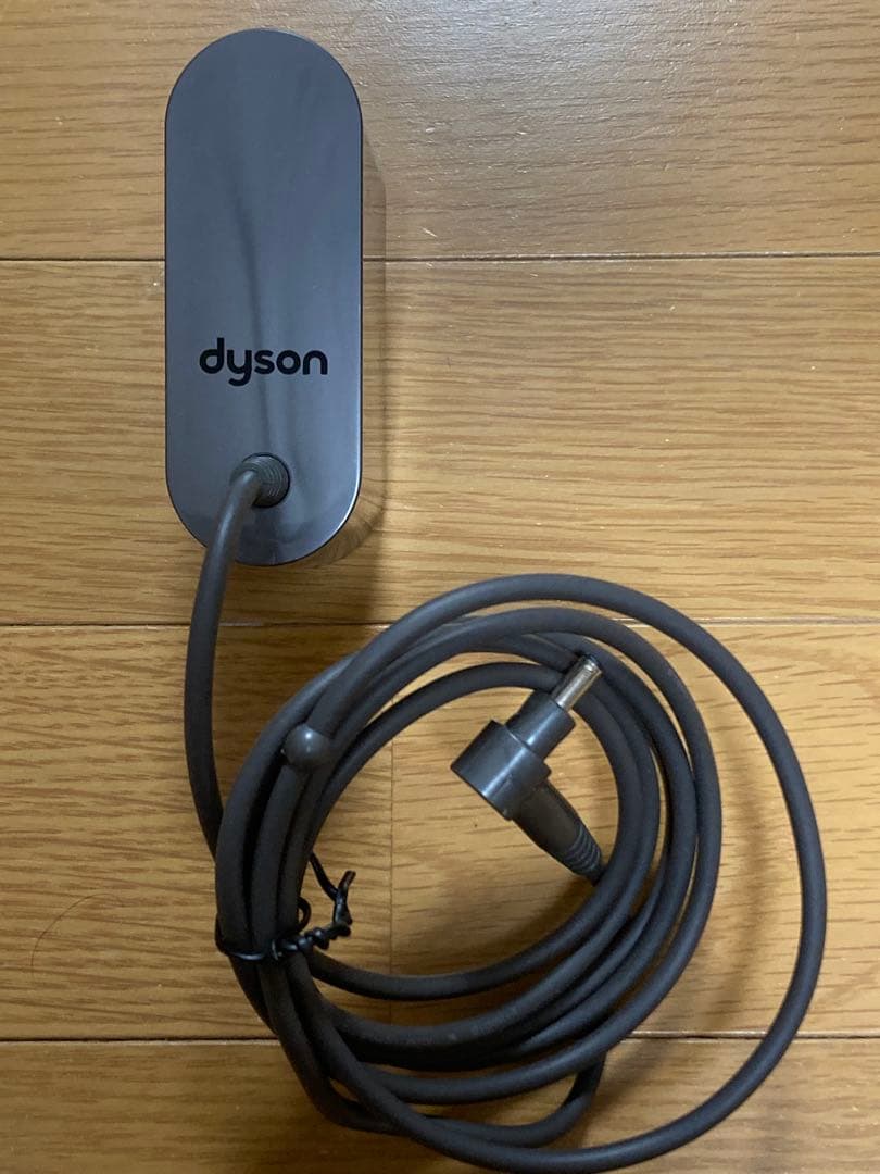 Dyson SV21スティッククリーナー 本体＋付属品・スタンド