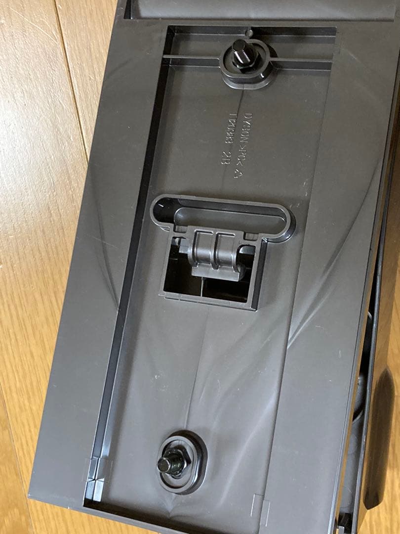 Dyson SV21スティッククリーナー 本体＋付属品・スタンド