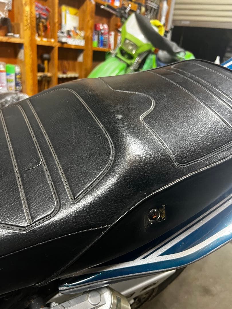 xjr400r 純正シート