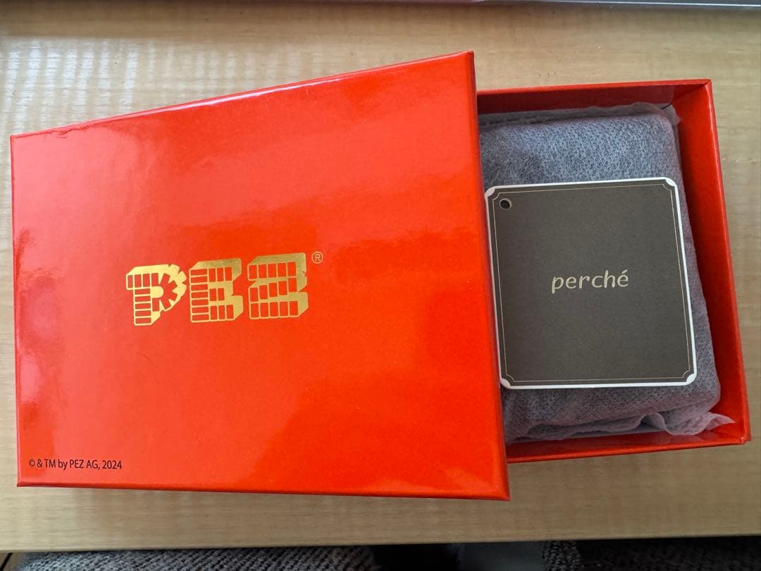 『値下げ』未使用 【PEZ×perche×ear】コラボジャバラ折り財布