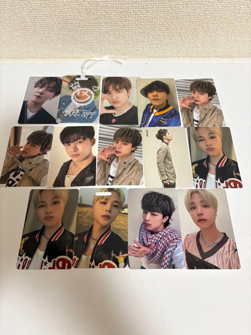 iKON CD DVD ❸