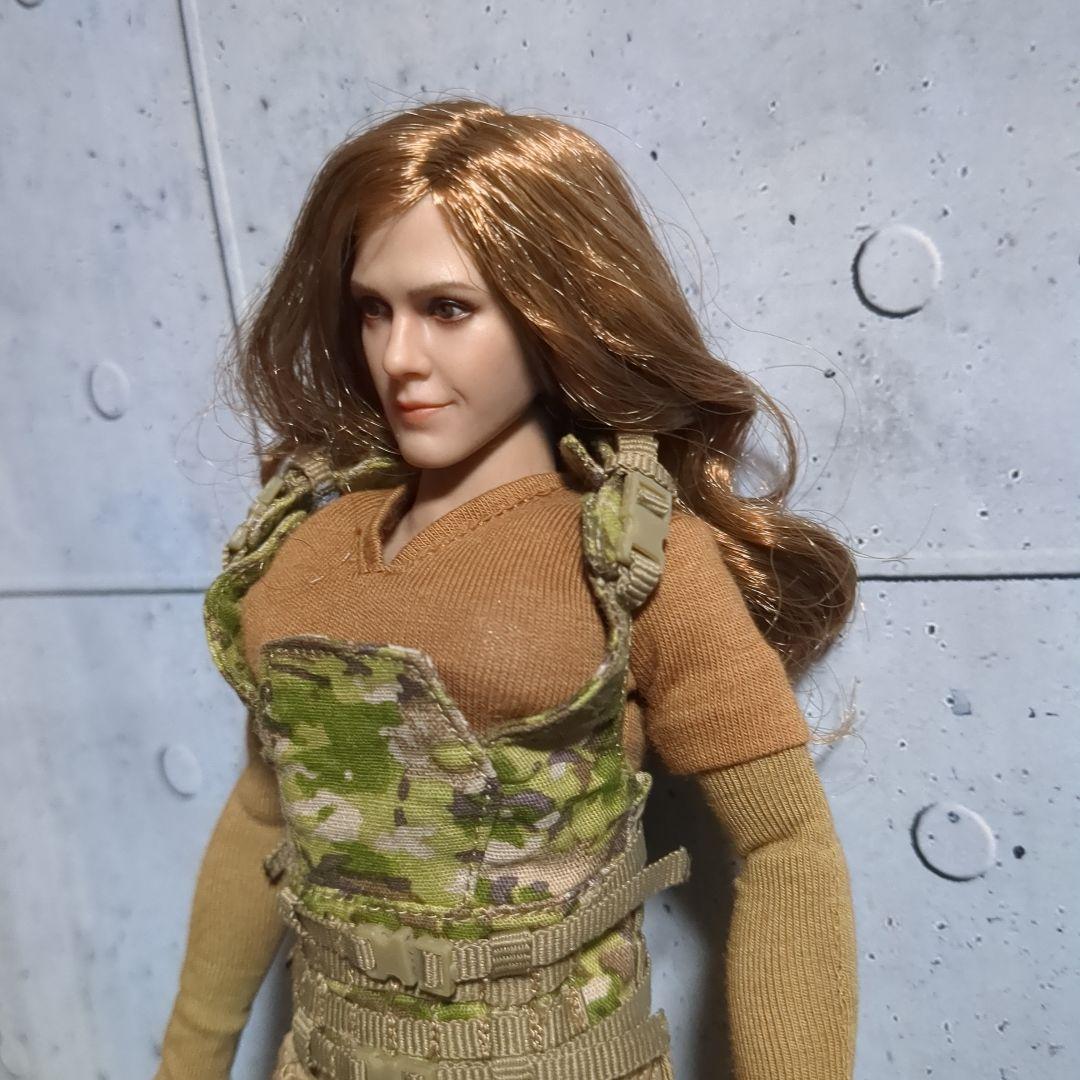 1/6 12インチ女性兵士 エマ・ワトソン cs25