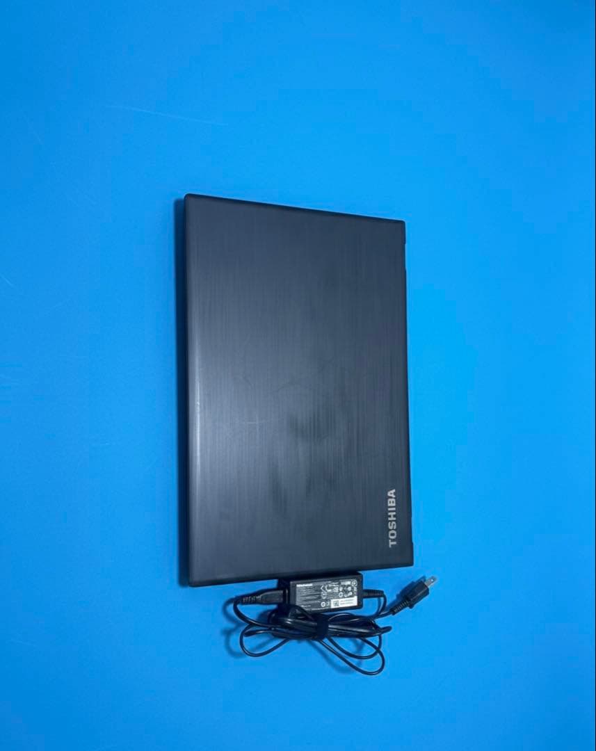 TOSHIBA ノートPC 15.6インチ ACアダプター付き