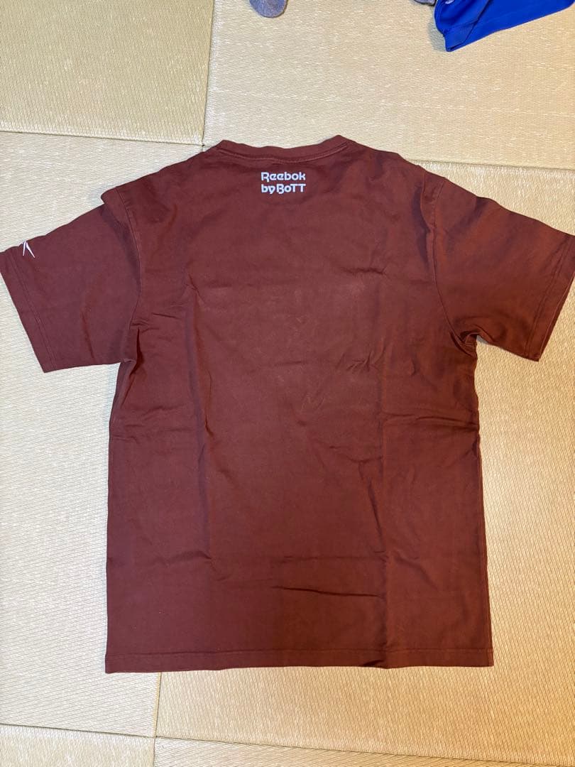 Reebok by BoTT ブラウン Tシャツ