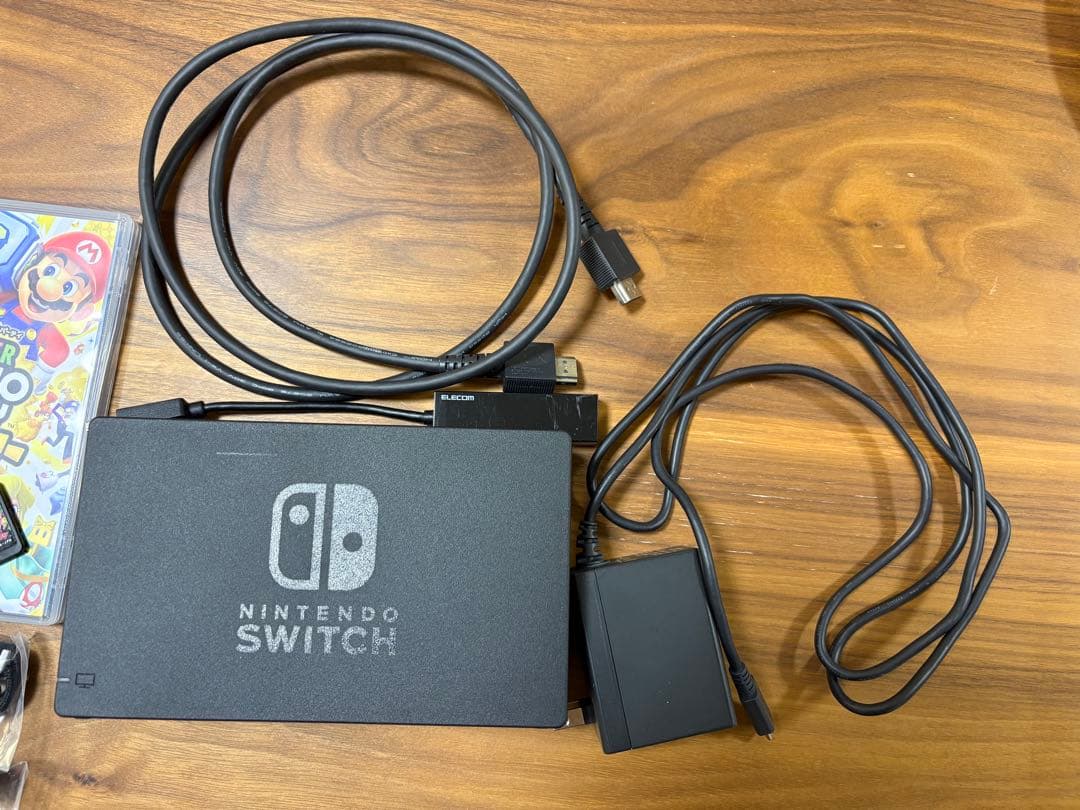 Nintendo Switch 本体ジャンク品　付属品ソフト、プロコン