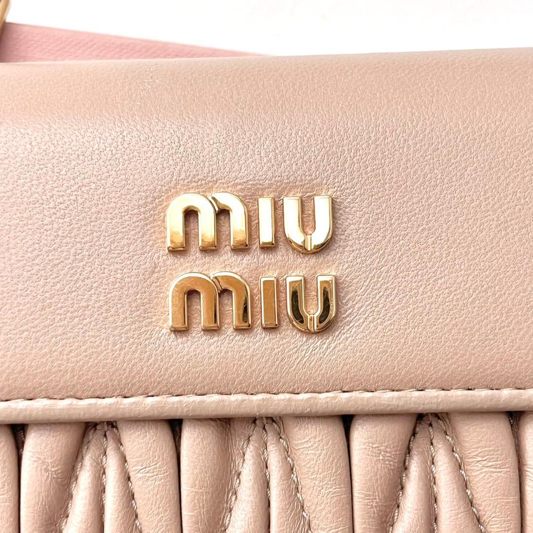 美品 現行 miu miu ミュウミュウ マテラッセ 三つ折り財布 箱付