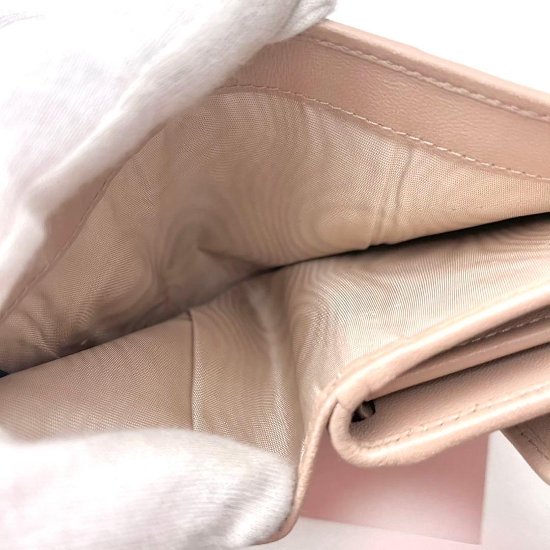 美品 現行 miu miu ミュウミュウ マテラッセ 三つ折り財布 箱付