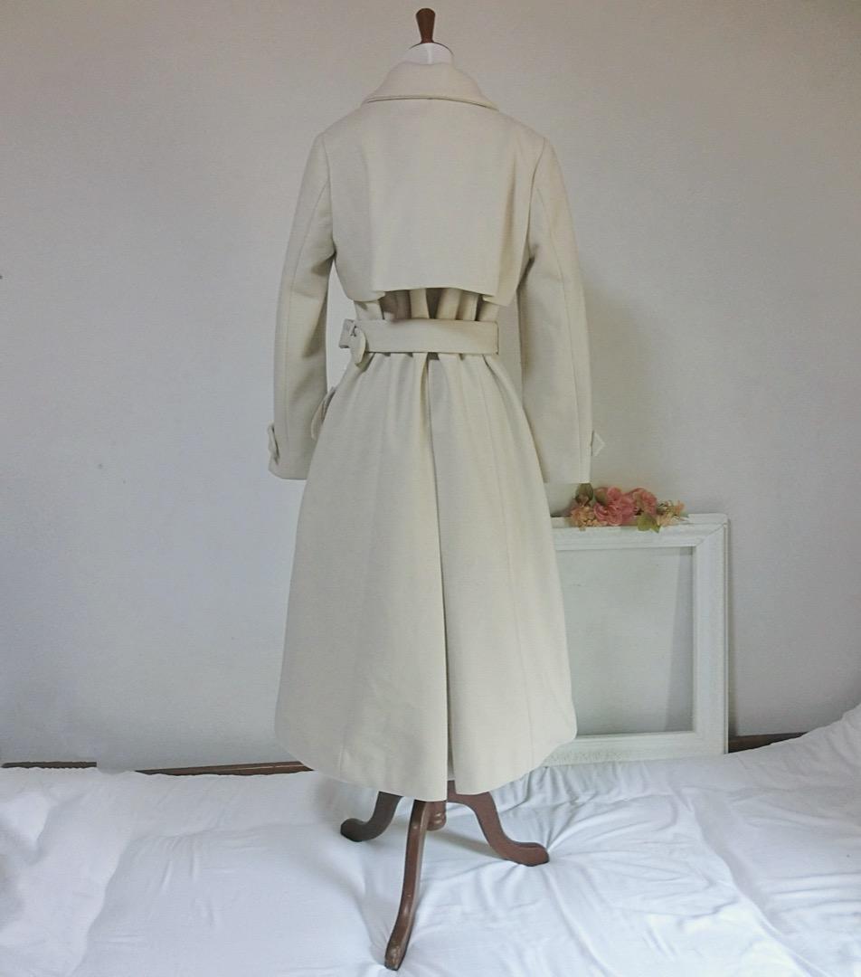 フォロー割引中　アイボリー　tocco closet　ヨークデザインロングコート