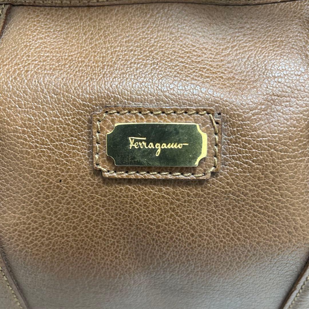 Salvatore Ferragamo フェラガモ　レザー ボストンバッグ
