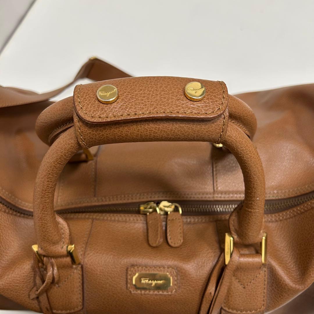 Salvatore Ferragamo フェラガモ　レザー ボストンバッグ