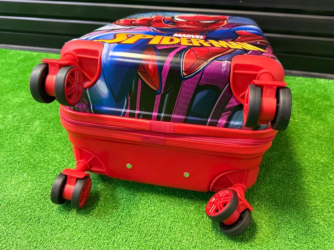 新品未使用 Marvel スパイダーマン キャリーケース 小型 18インチ