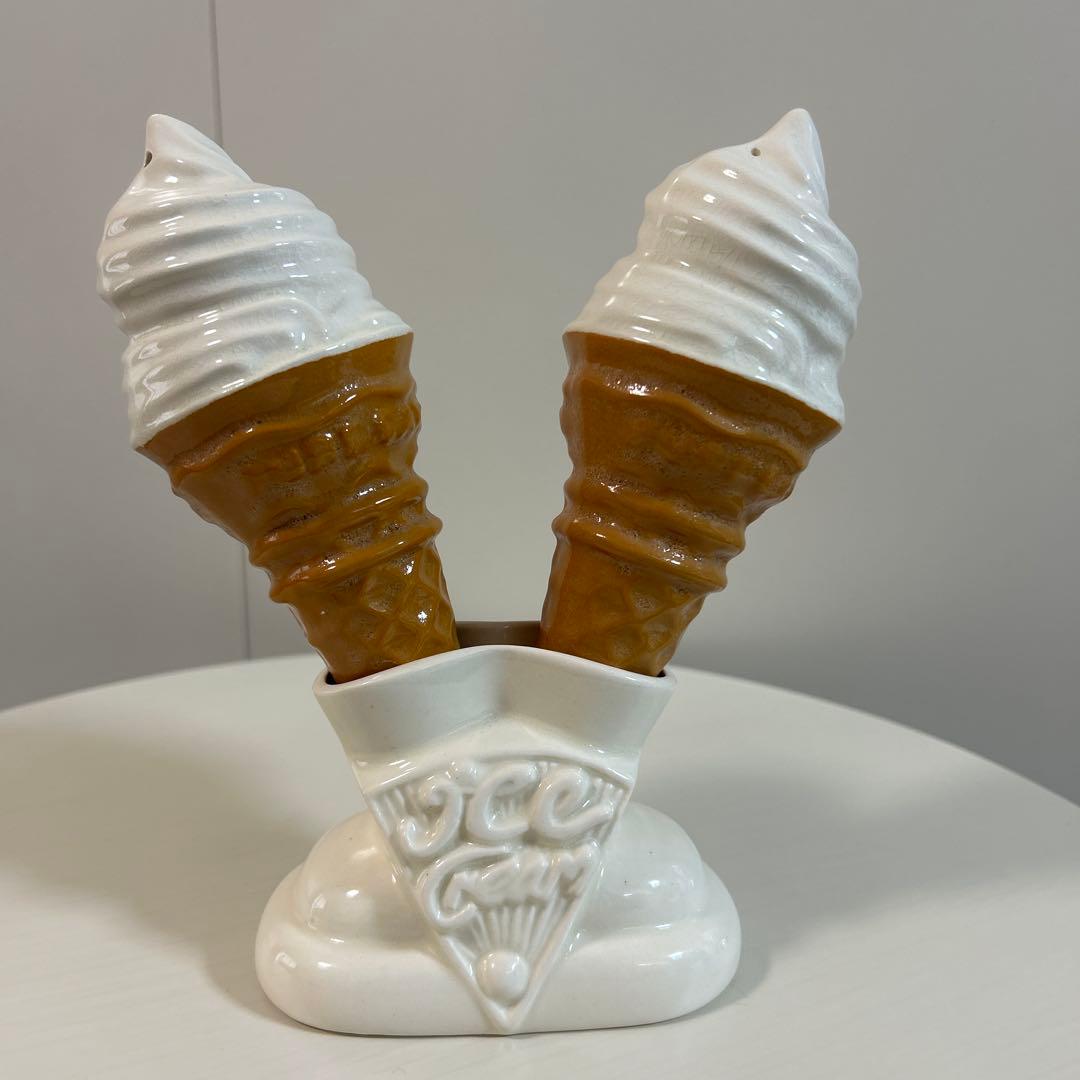 ソフトクリーム　ソルト＆ペッパー