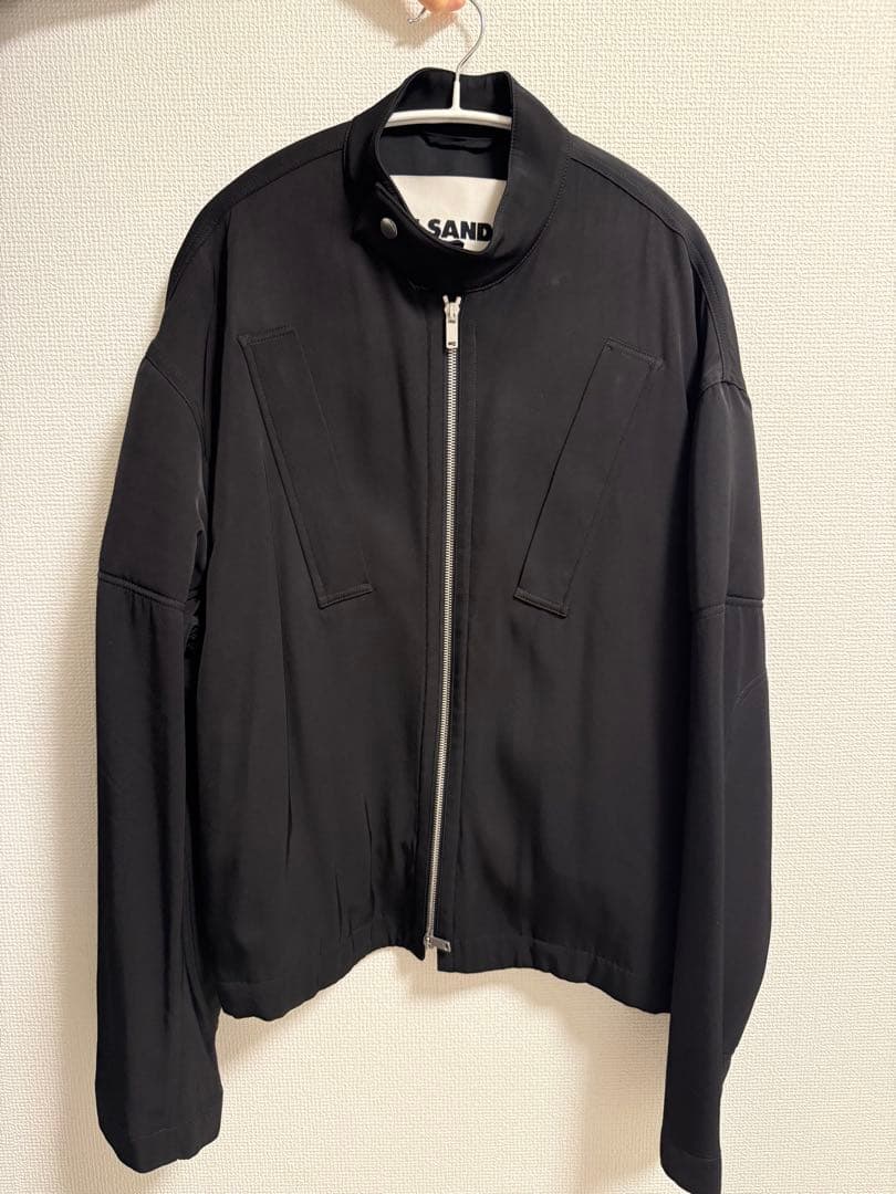 JIL SANDER ブラックジャンパー