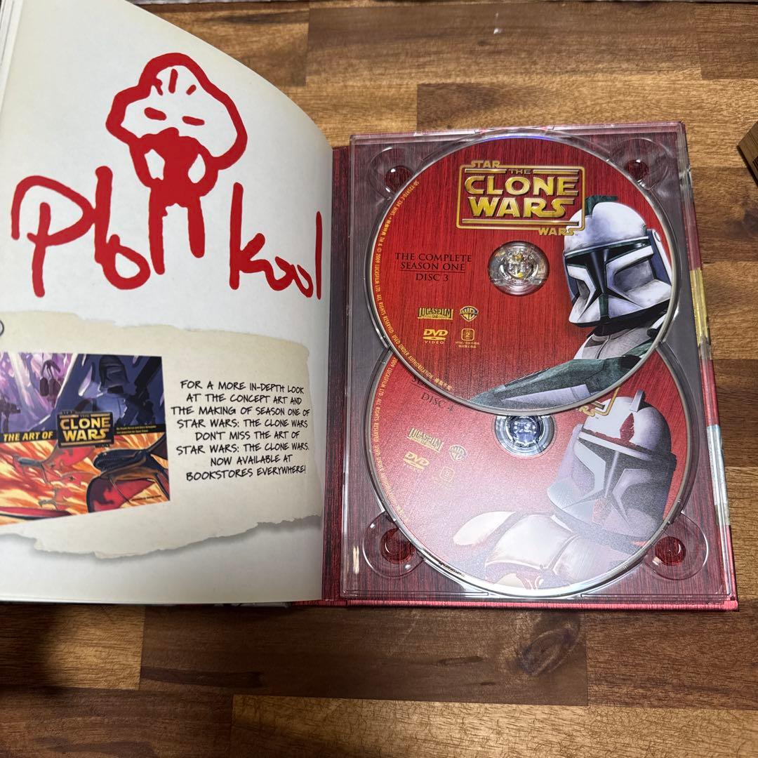 STAR WARS アニメDVD&缶入りストラップセット