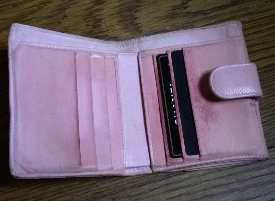 CHANEL 二つ折り財布 ココマーク ピンク