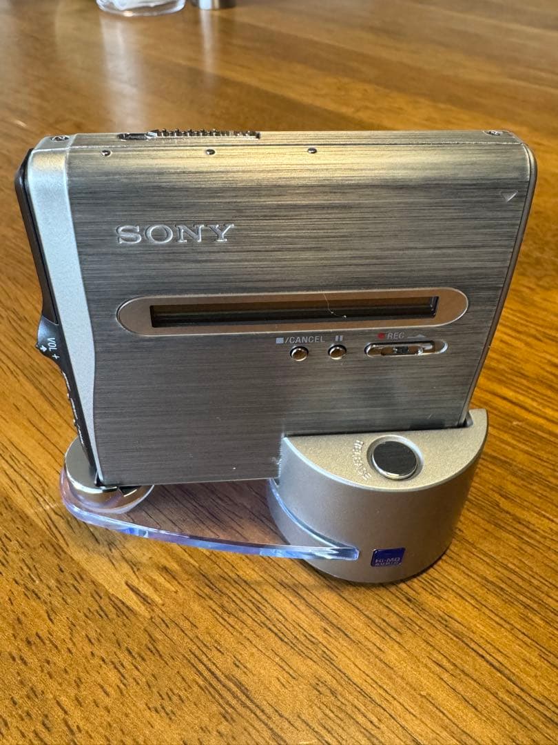 SONY ポータブルMDプレーヤー シルバー